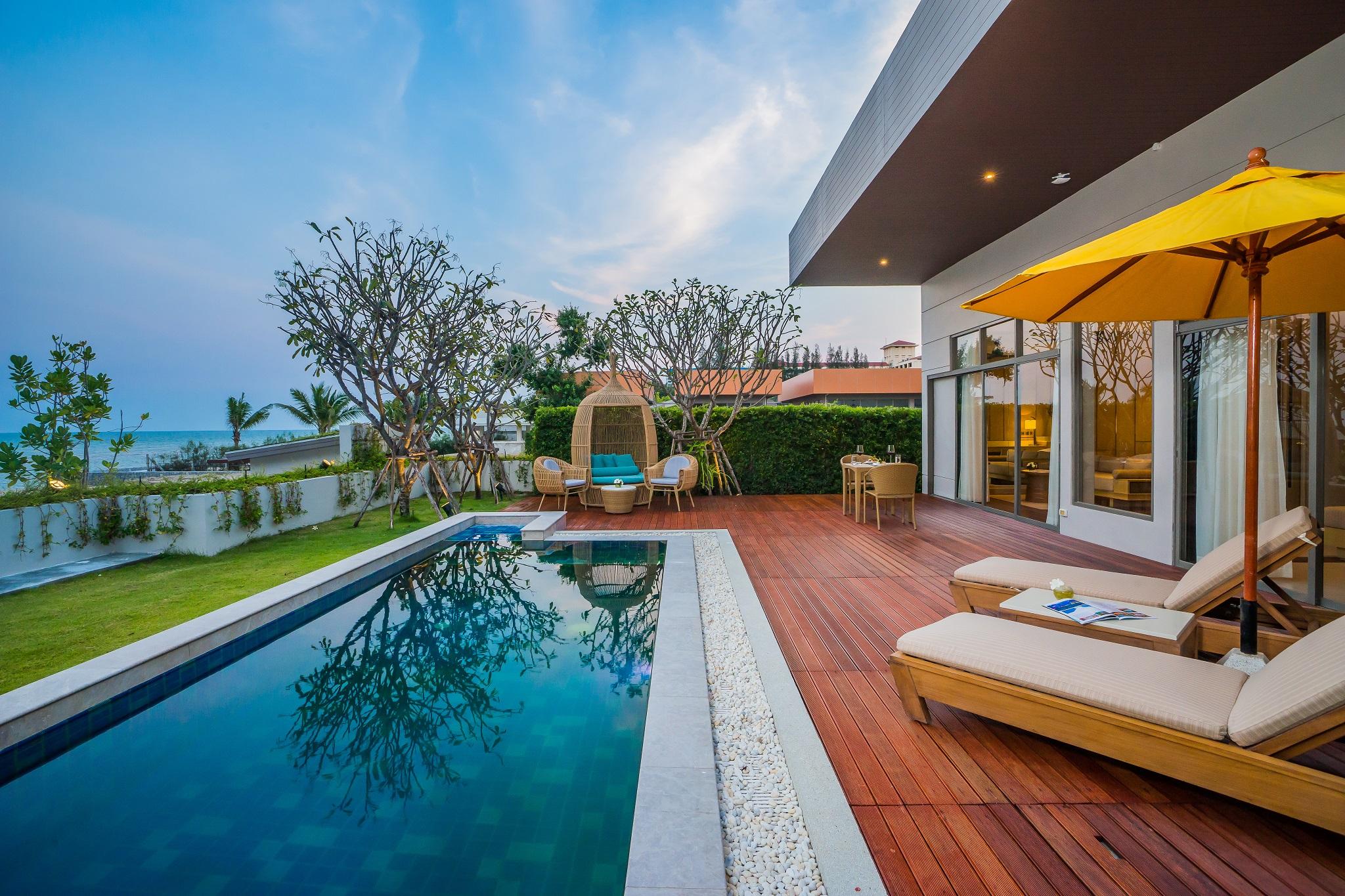 Avani+ Hua Hin Resort Petchaburi Esterno foto