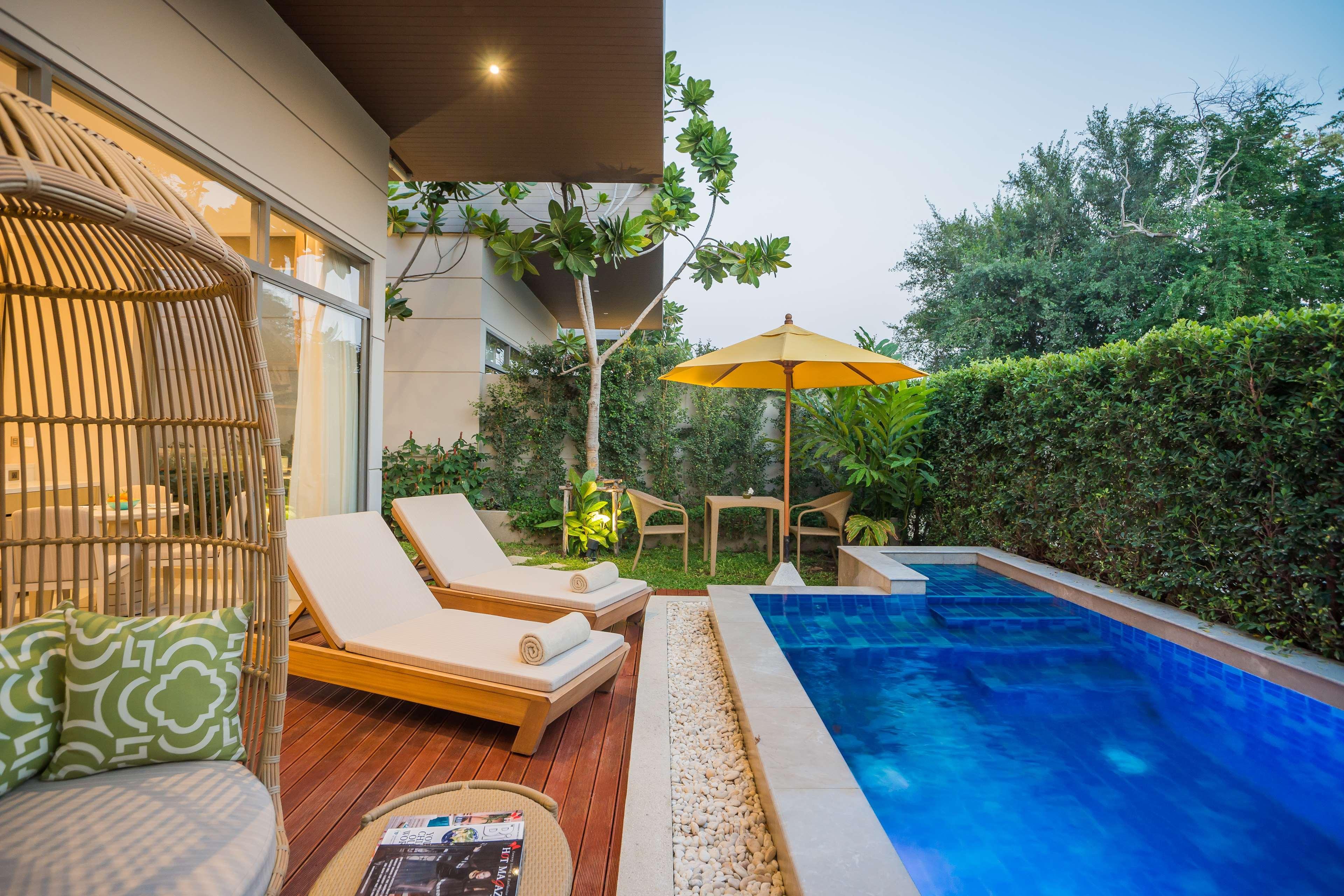 Avani+ Hua Hin Resort Petchaburi Esterno foto
